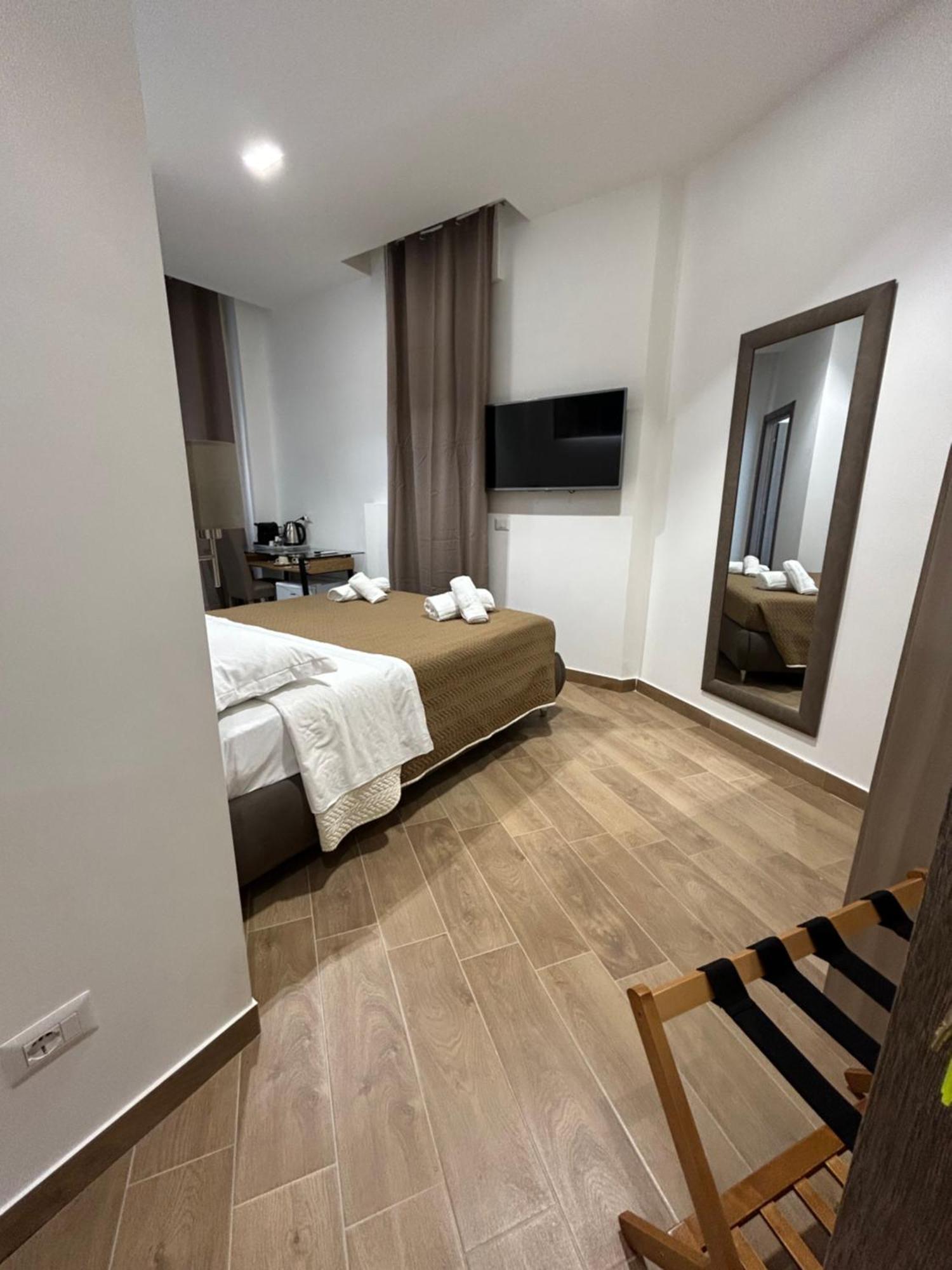Grimaldi Comfort Guest House Extérieur photo